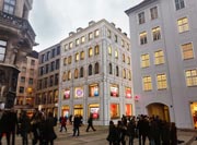 Die neue „FC Bayern Welt“ öffnet Ende 2020 in der Weinstraße im Zentrum von München  Visualisierungen: DO & CO